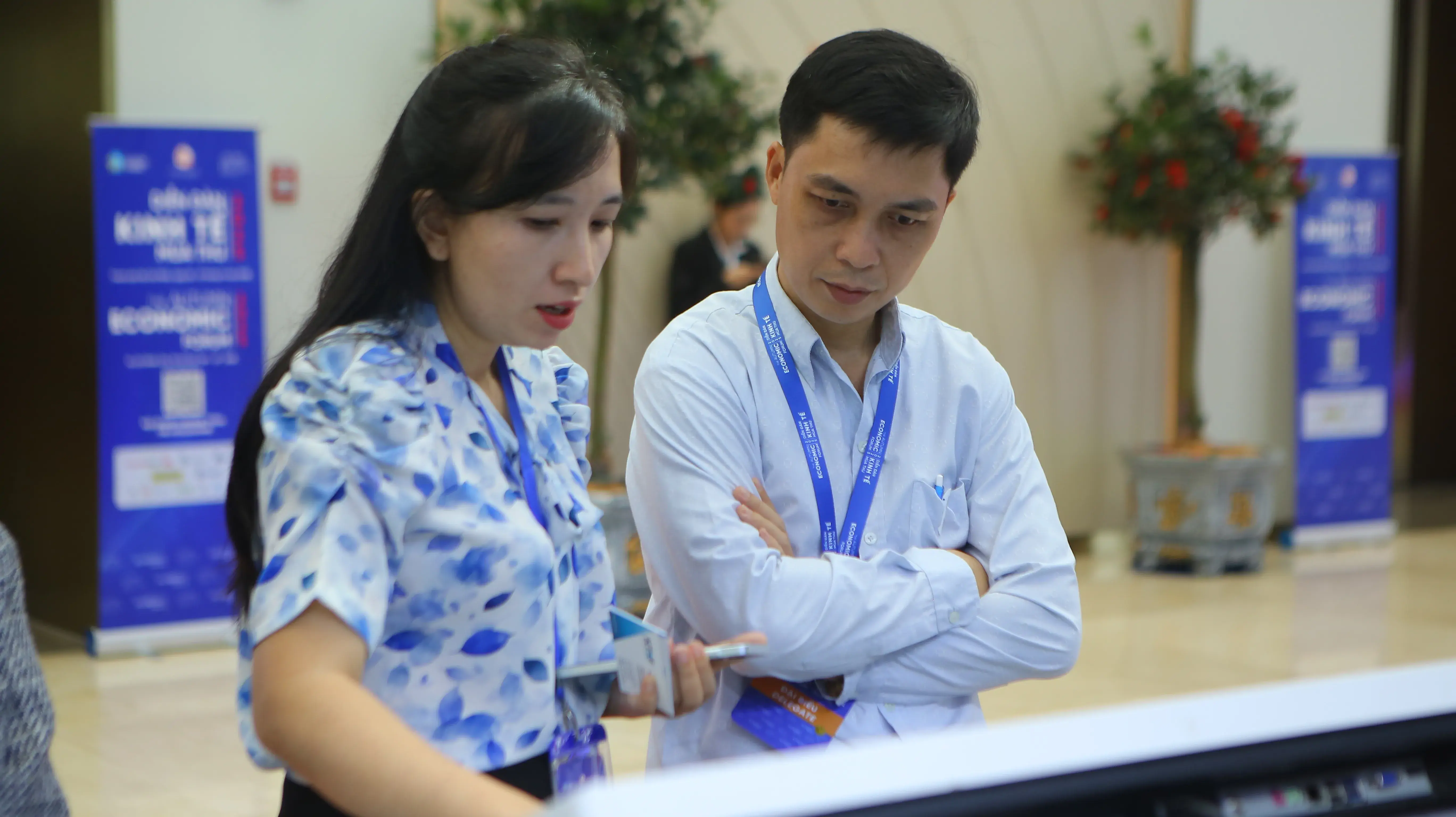 TMA Innovation Đại diện TMA Innovation (bên trái) tại diễn đàn